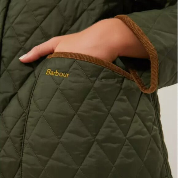 Olive ~ Barbour 30th Anniversary Cropped Liddesdale Jacket MSRP$330 British Chic - Picture 15 of 16